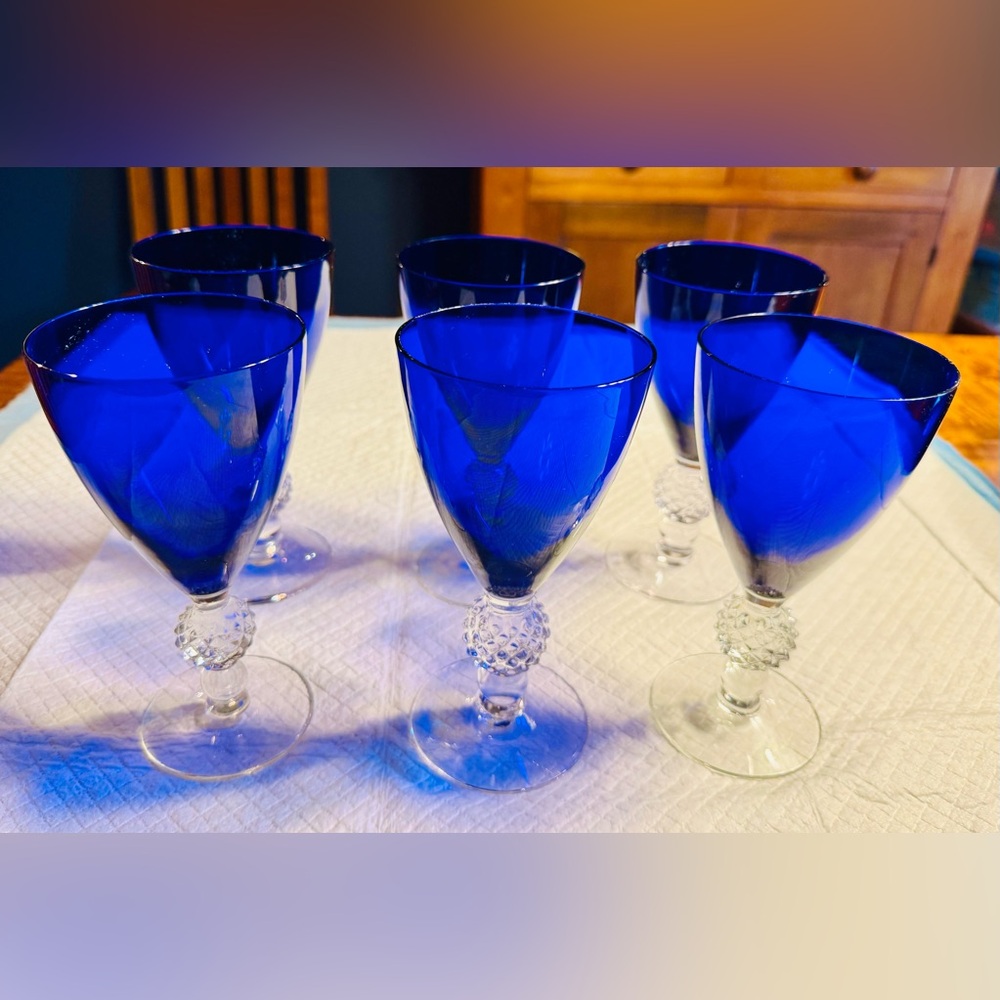 Set of 6 Vintage Art Deco Morgantown Ritz Blue Water or Wine glasses, 9 ounces.